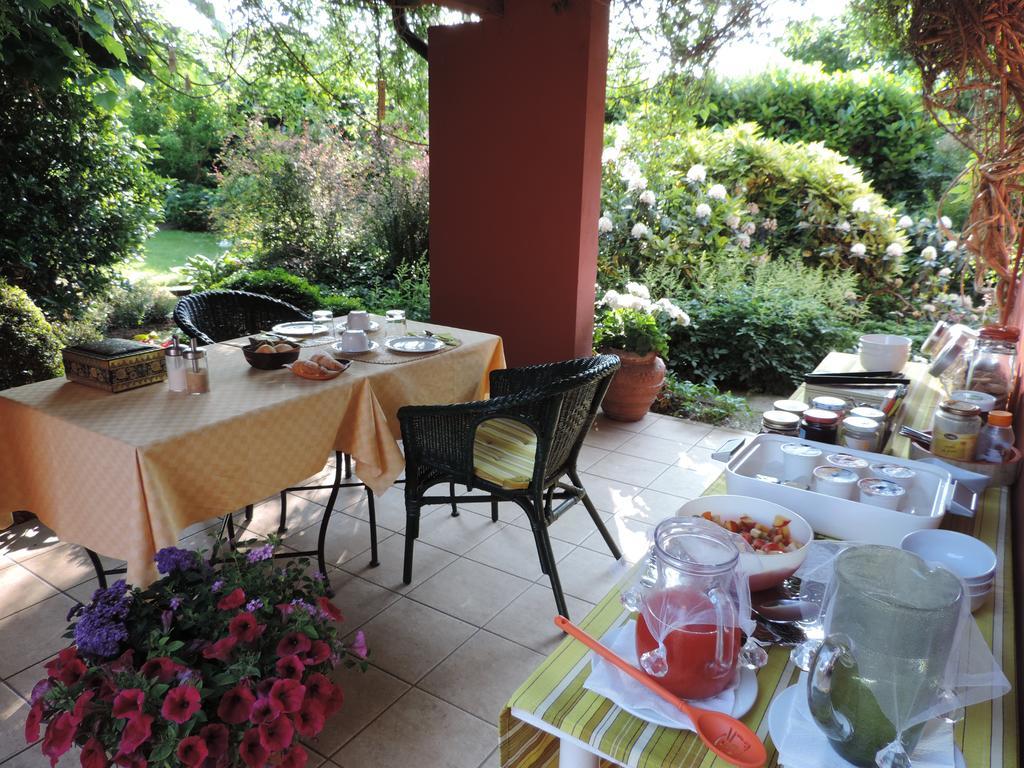 فاريسّي La Collina Since 2008 No Smoking B&B المظهر الخارجي الصورة